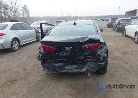 2019 Hyundai Elantra Limited z USA, uszkodzony, nr VIN 5NPD84LF0KH446687